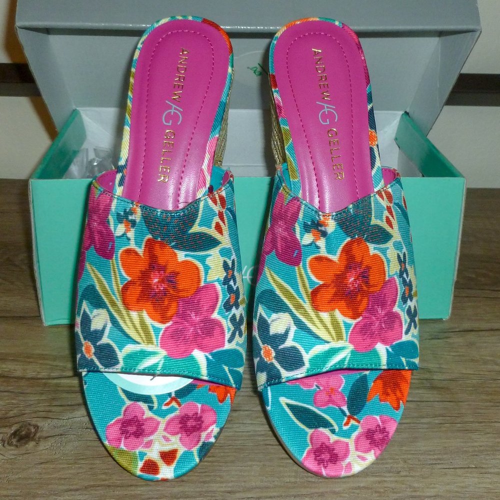 NWT Andrew Geller Aqua & Fuchsia Wedges (W 9.5)